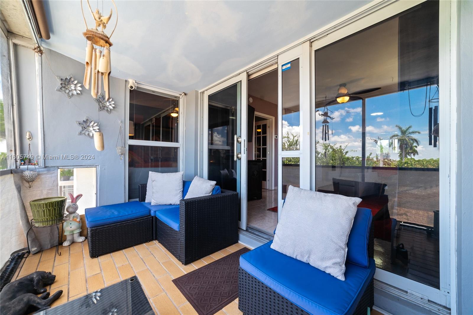 RIVER SHORES CONDO - Residential