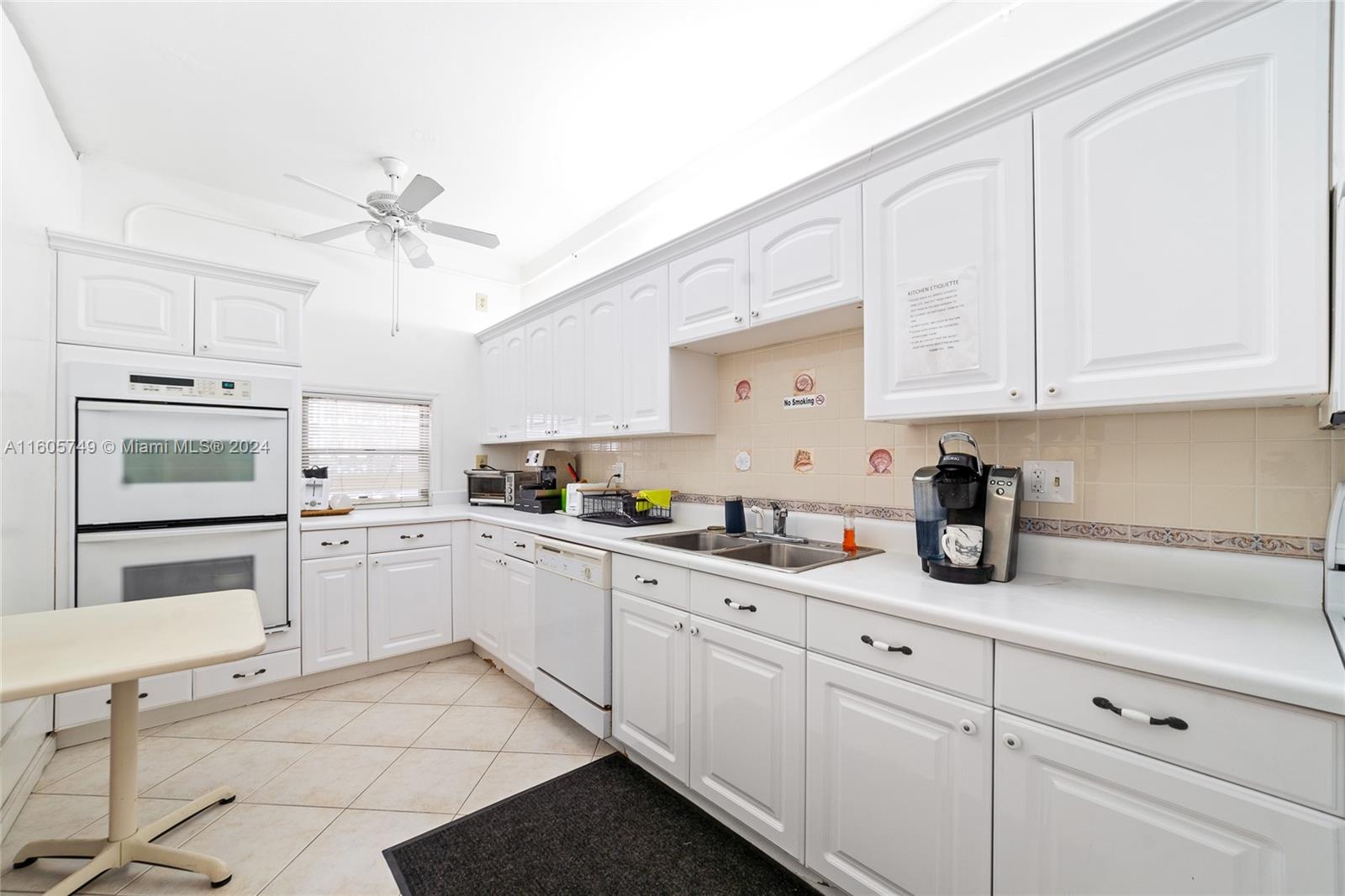 RIVER SHORES CONDO - Residential