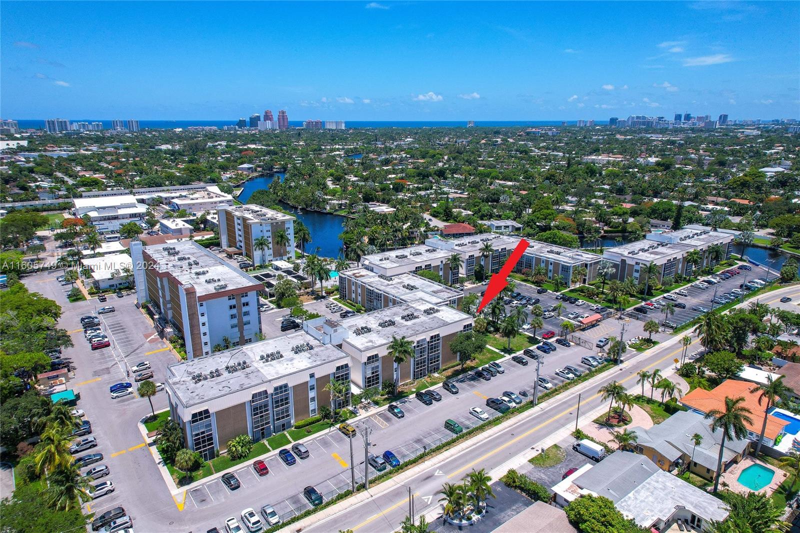 RIVER SHORES CONDO - Residential
