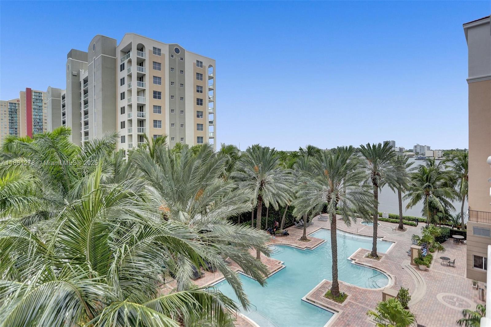 PORTO BELLAGIO CONDO - Residential