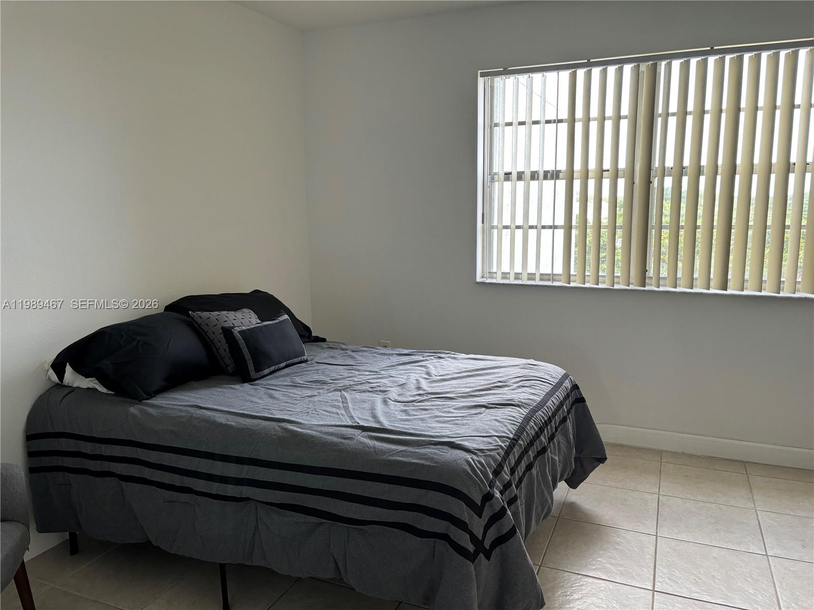 THE BERKELEY CONDO - Residential Lease