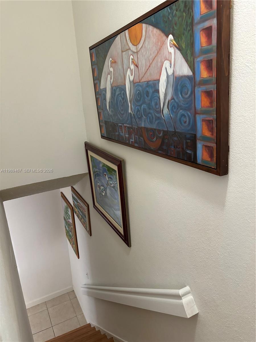 THE BERKELEY CONDO - Residential Lease