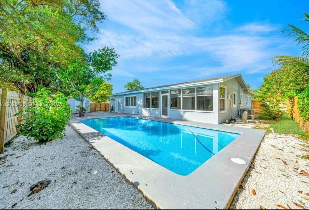 View photos, virtual tours, details... 6812 Rio Pinar 1