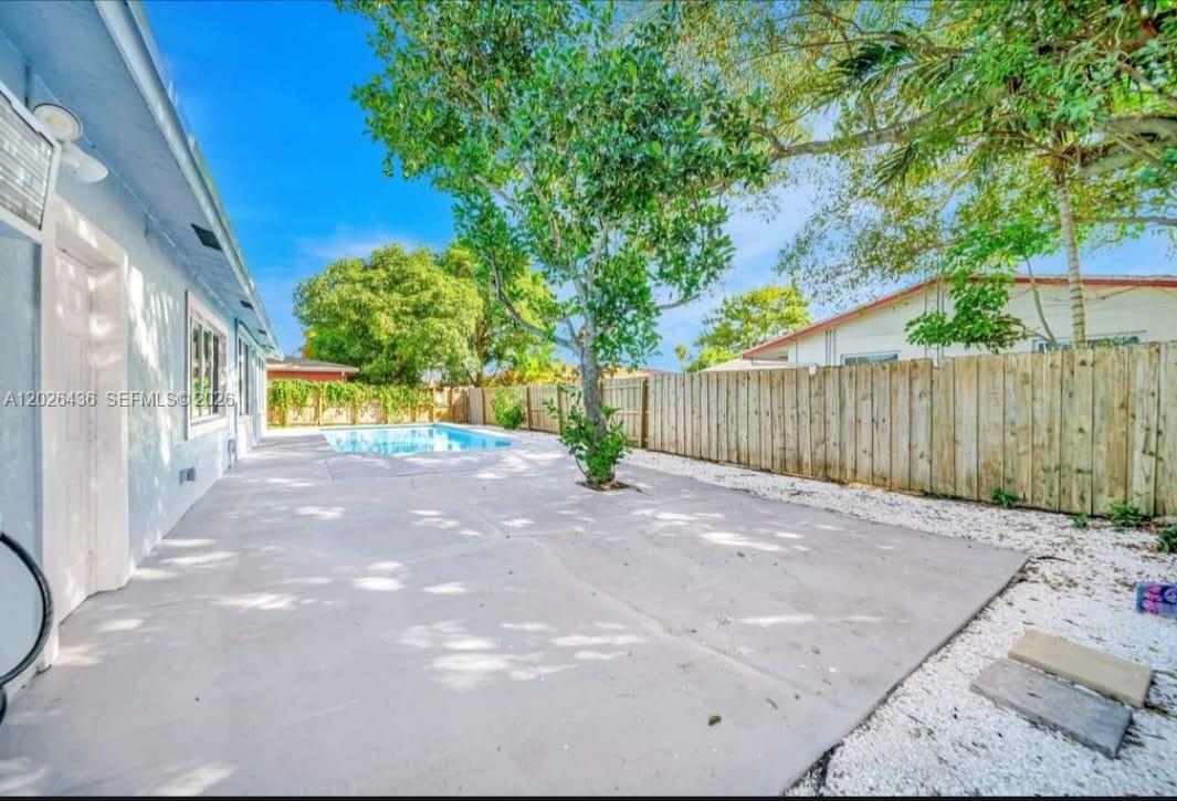 View photos, virtual tours, details... 6812 Rio Pinar 1