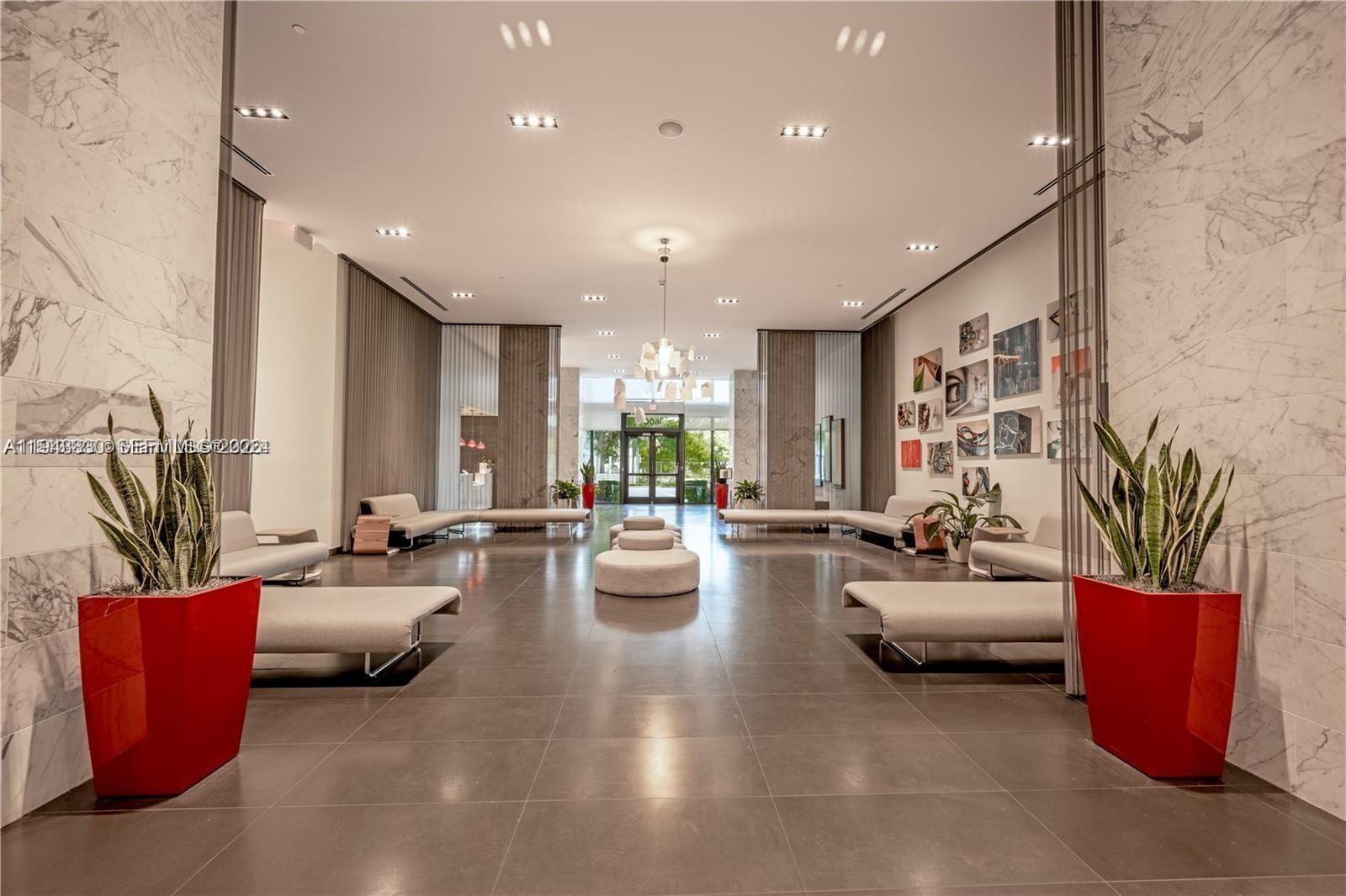 CANVAS CONDO - Residential Lease