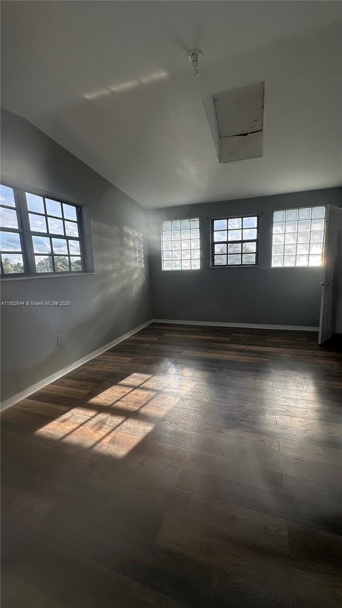 NORTH RIDGE - Residential