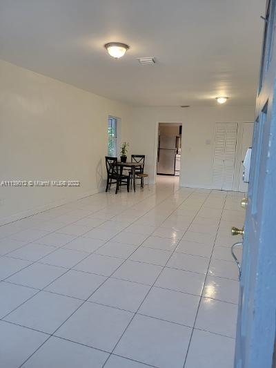 BISCAYNE BEACH-2ND ADDN - Residential