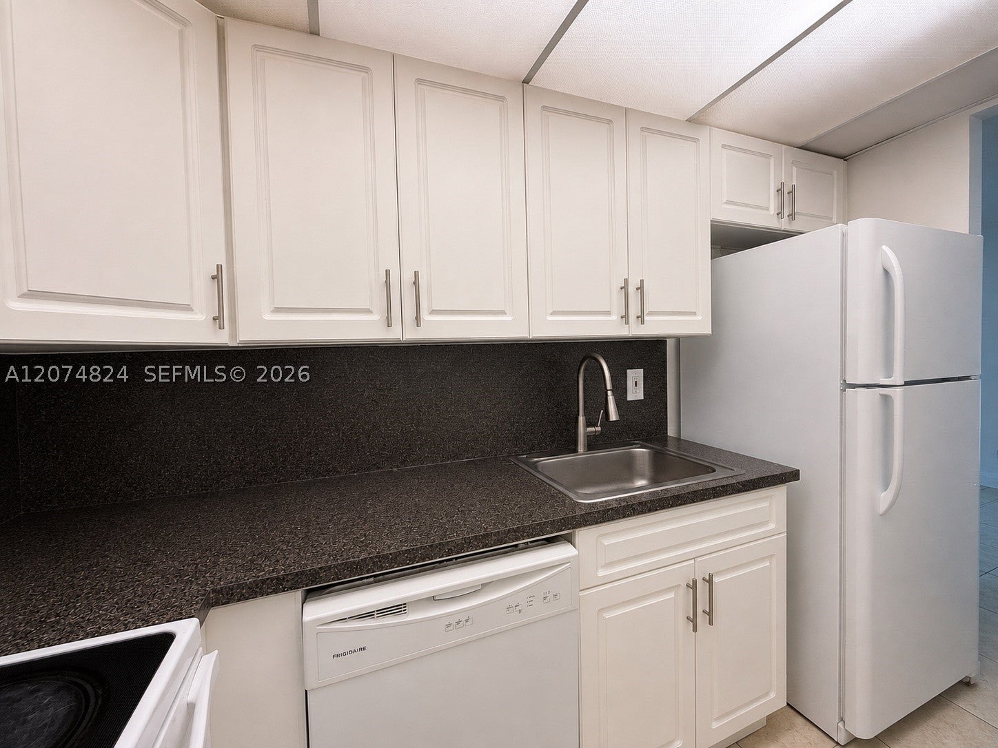 4855 NW 7th St 4106, Miami FL 33126
