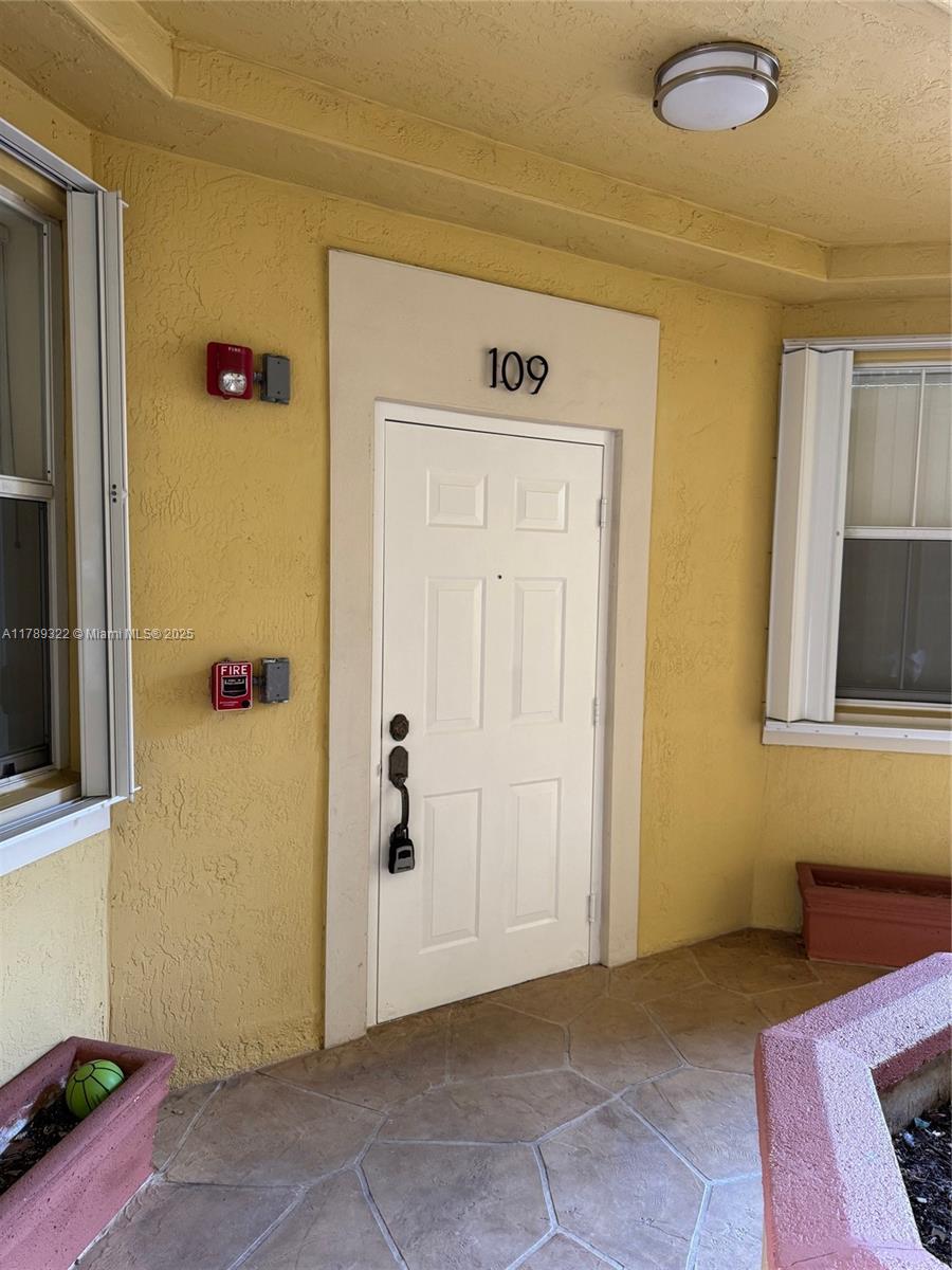 8912 W Flagler St 109