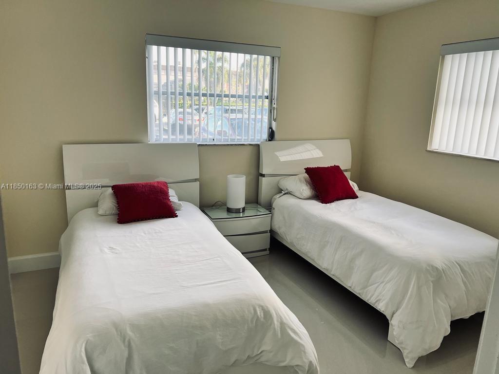 ARROWHEAD CONDO NO VIII - Residential Lease