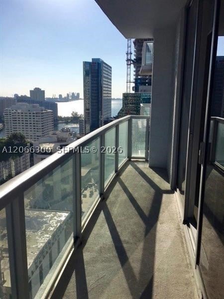 1050 Brickell Ave 2322