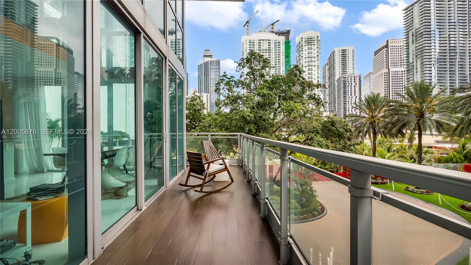 IVY CONDO - Residential