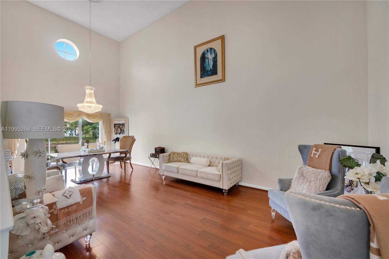 RIVER RUN - Residential