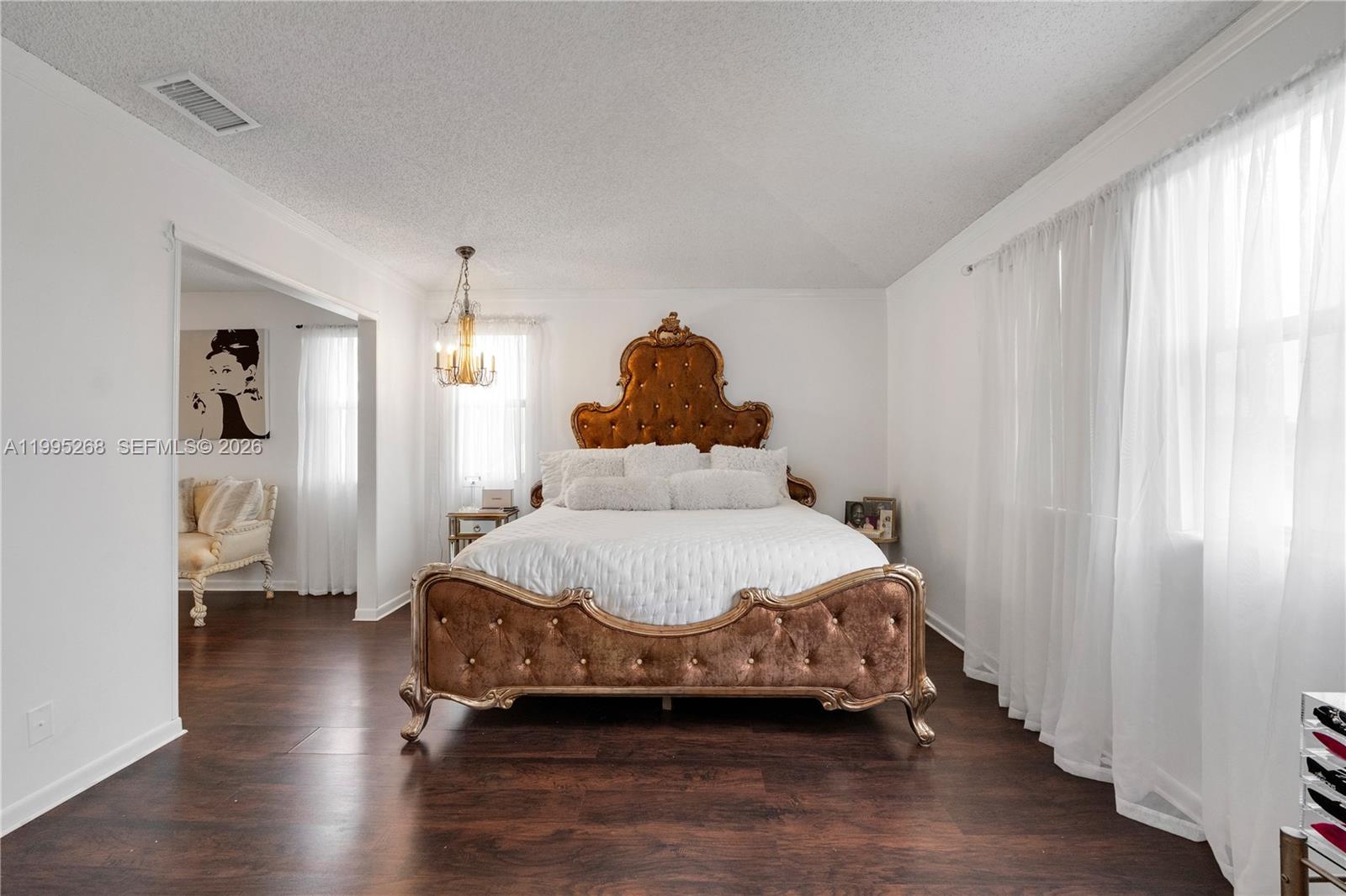 RIVER RUN - Residential