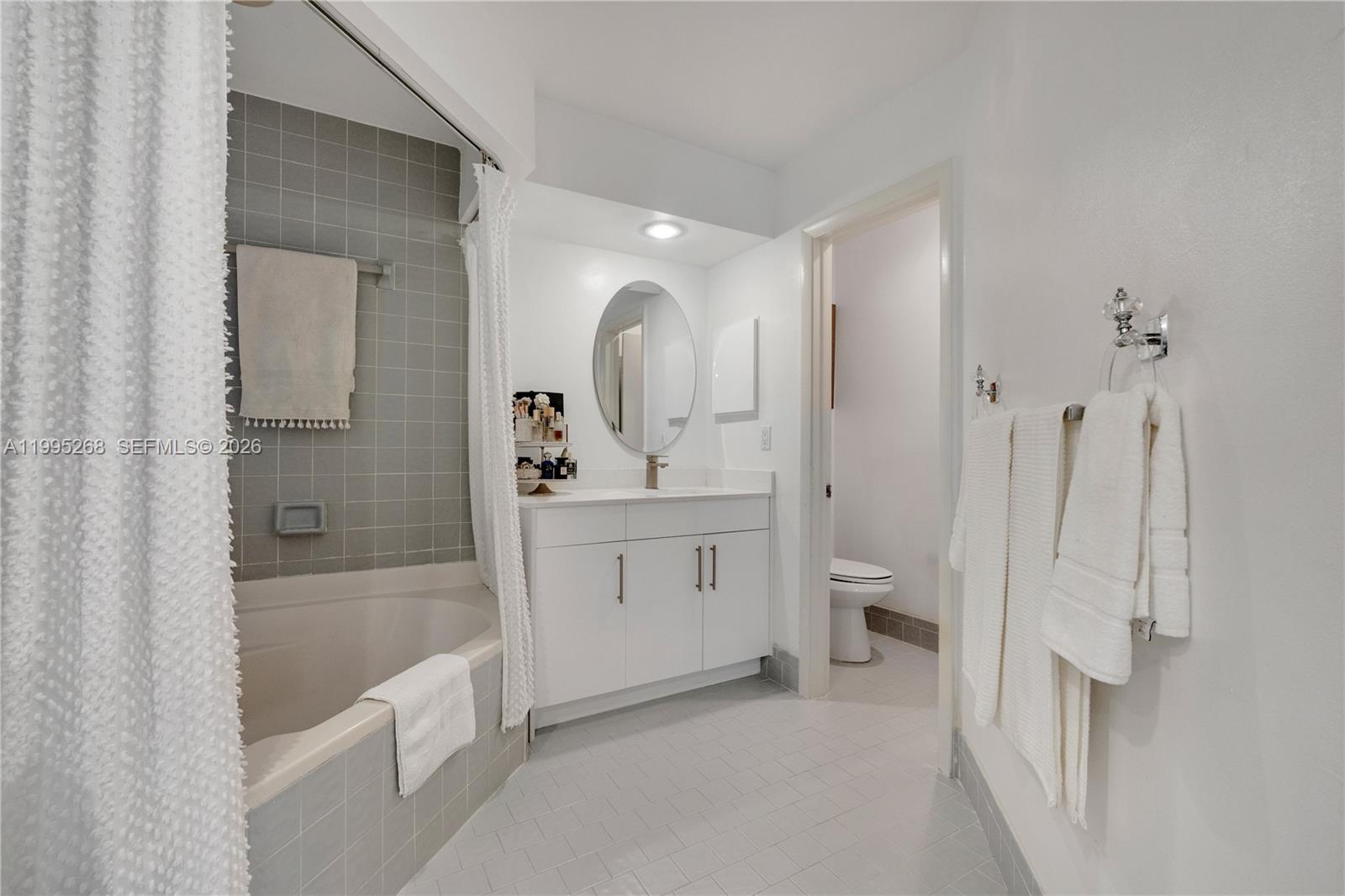 RIVER RUN - Residential