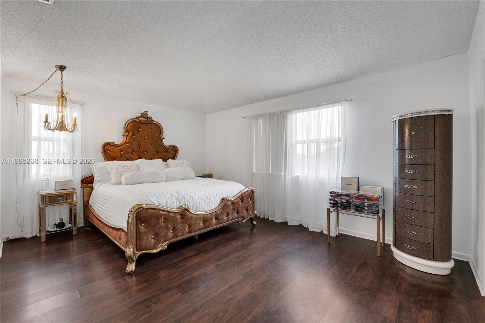 RIVER RUN - Residential