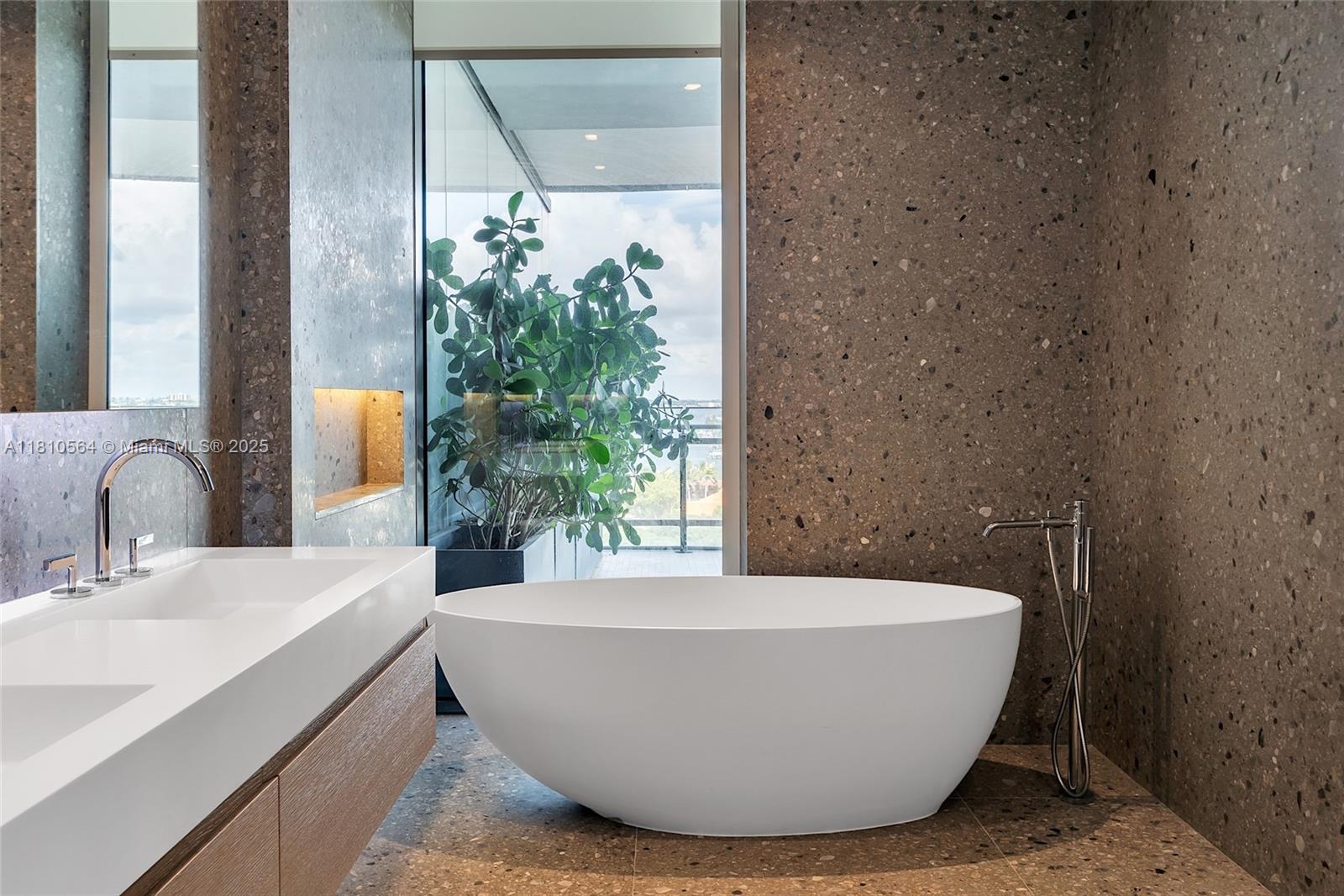 8701 COLLINS AVE CONDO - Residential
