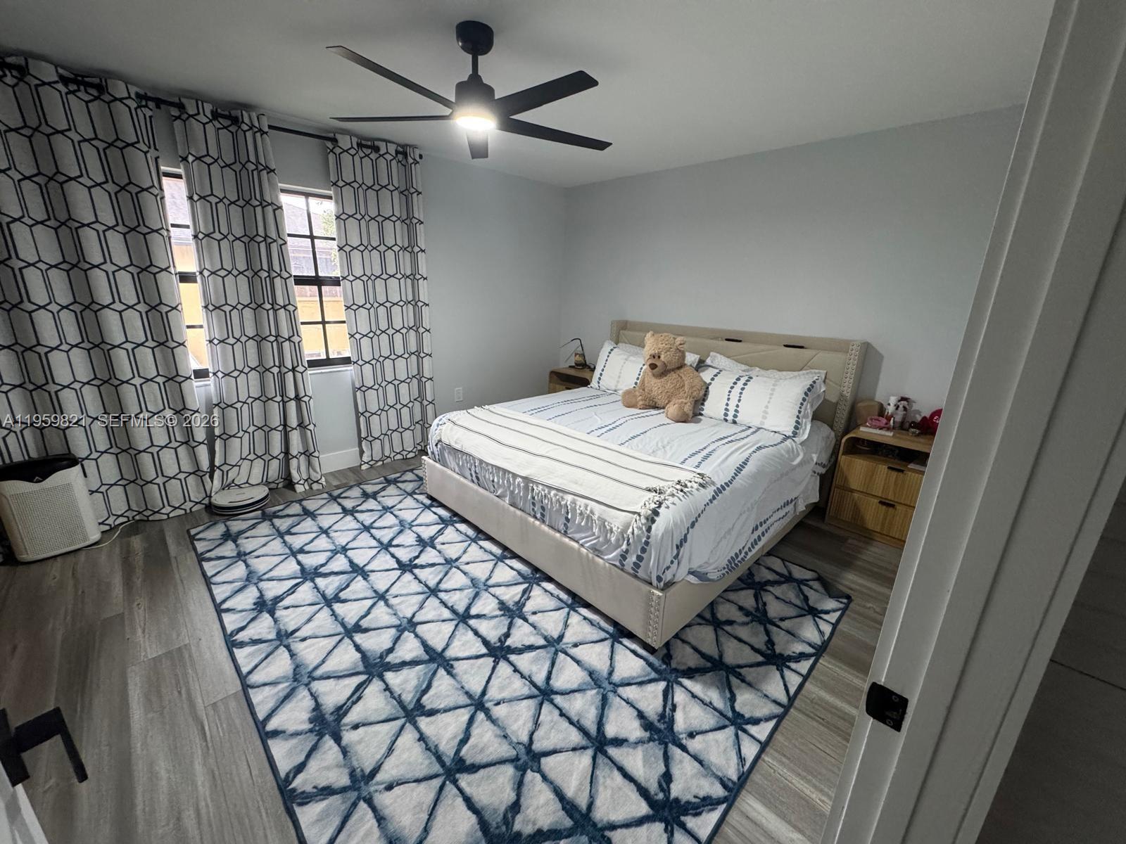 TOWNHOMES OF MONTEREY - Residential