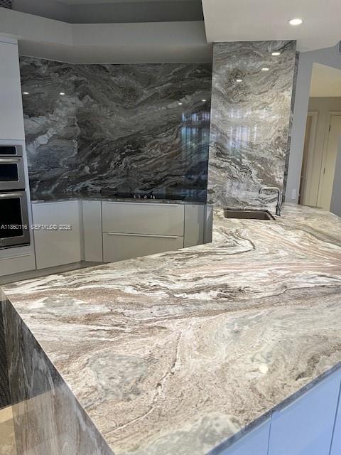 THE GABLES CONDO - Residential