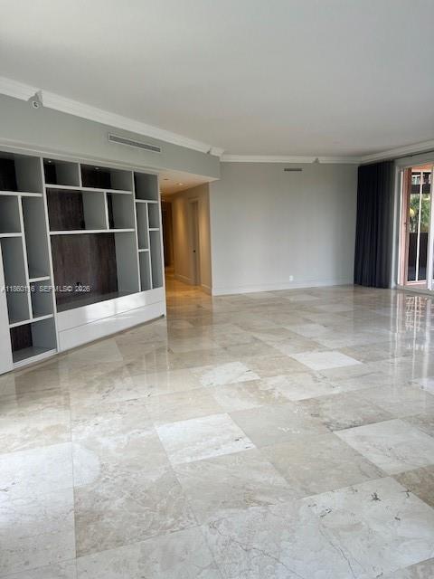 10 Edgewater Dr 4H