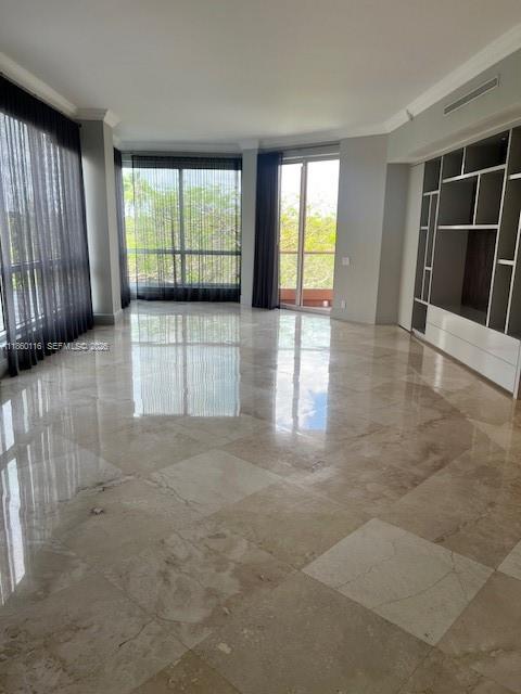 THE GABLES CONDO - Residential