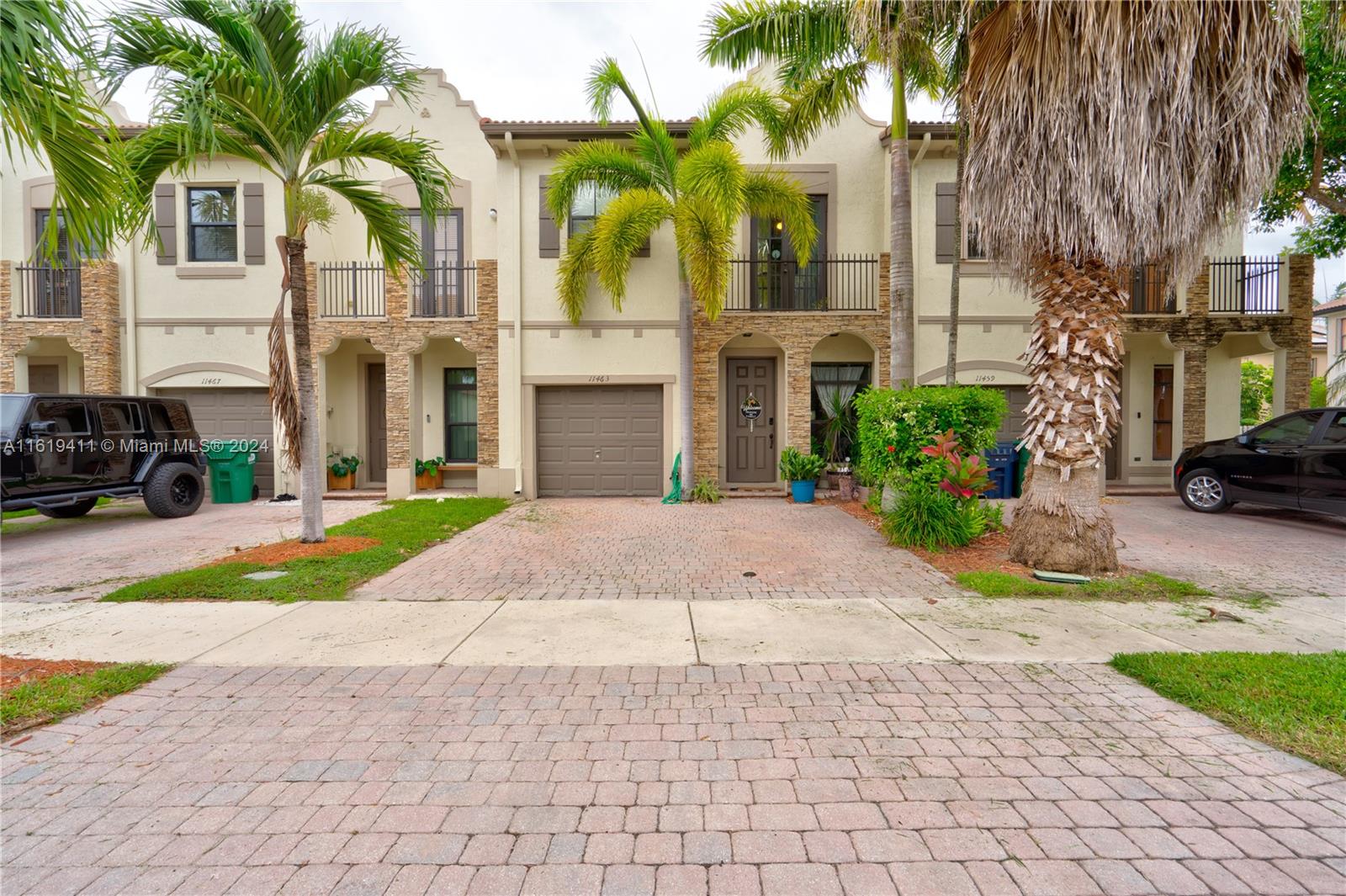 View Homestead, FL 33032 townhome