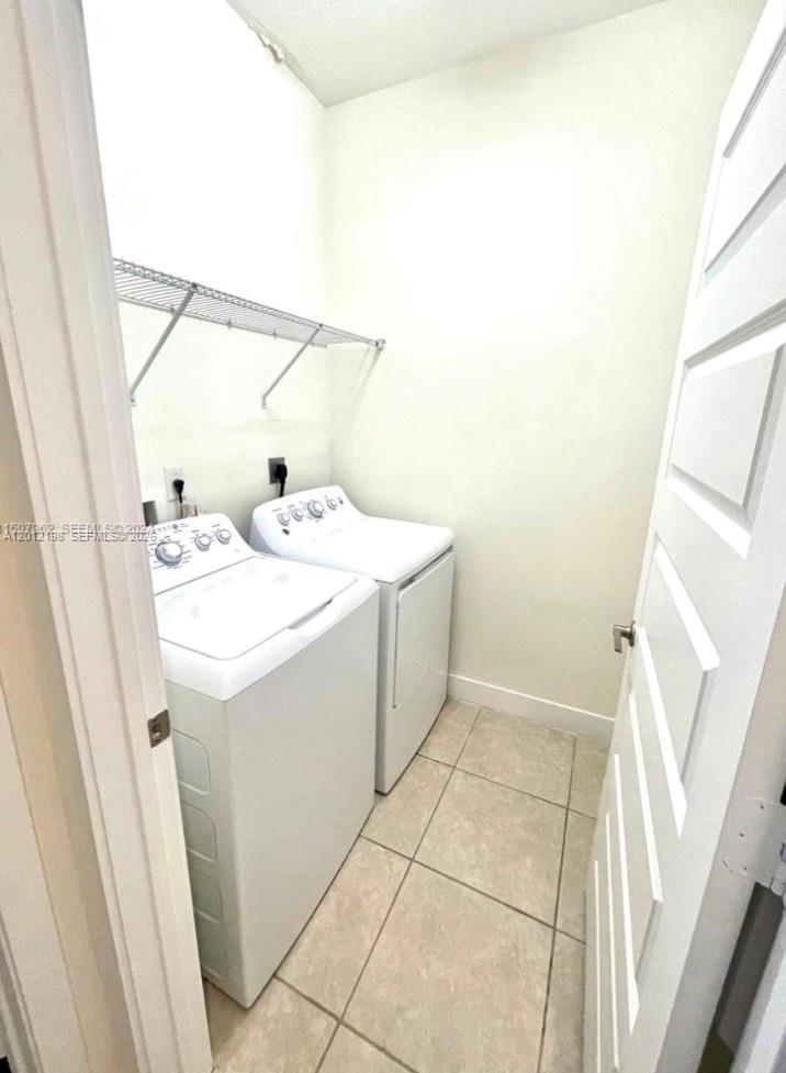 DUNNWOODY LAKE - Residential Lease