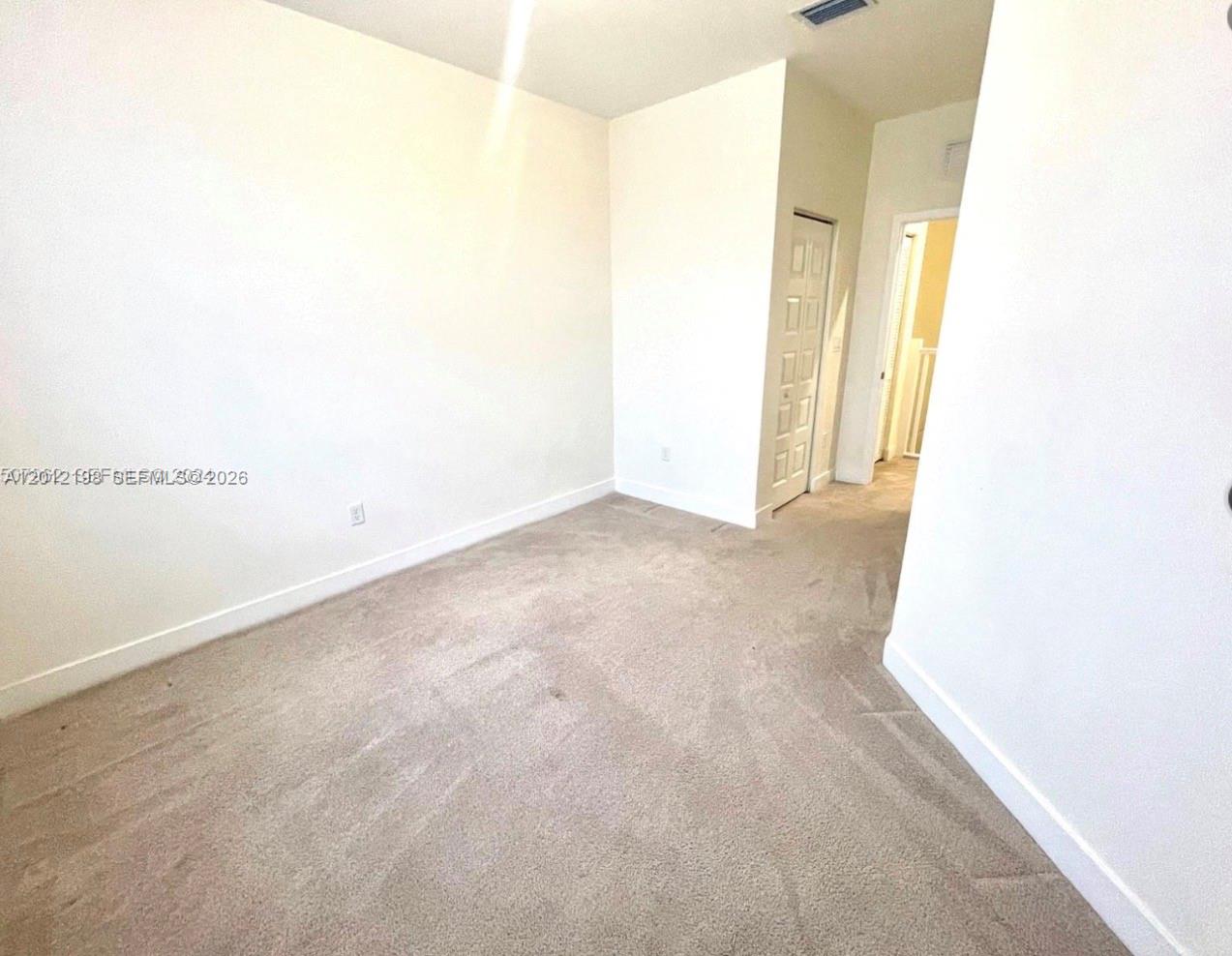 DUNNWOODY LAKE - Residential Lease
