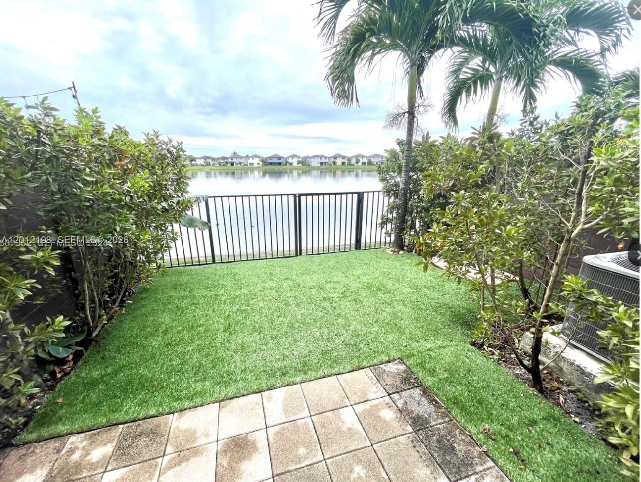 DUNNWOODY LAKE - Residential Lease