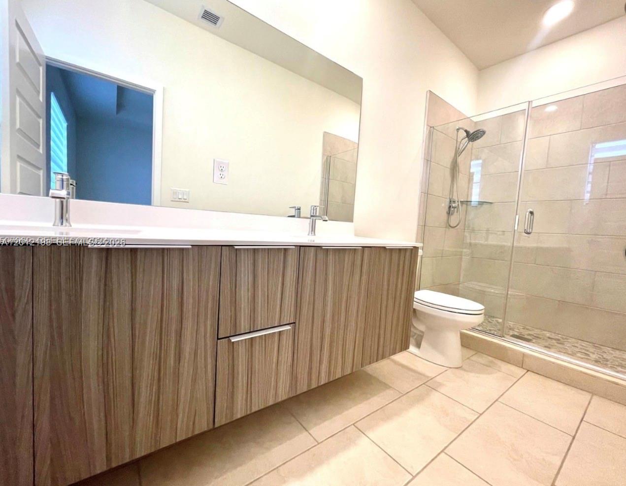 DUNNWOODY LAKE - Residential Lease