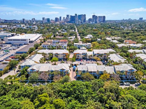 302 SW 14th Ave Fort Lauderdale FL 33312