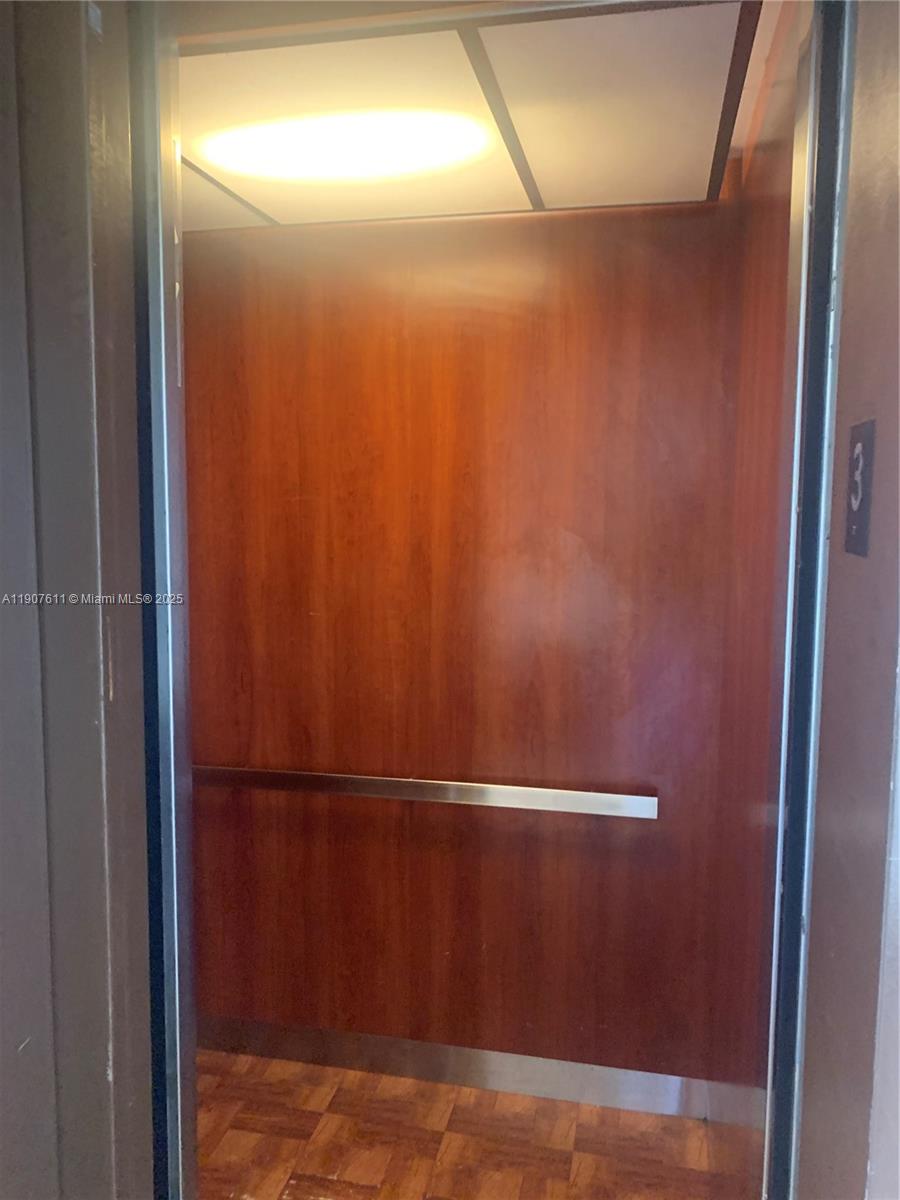 VISTA ALEGRE CONDO - Residential Lease