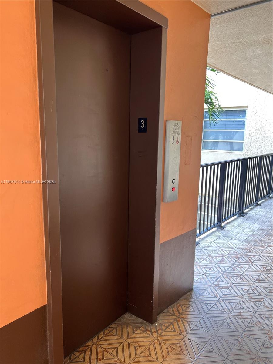 VISTA ALEGRE CONDO - Residential Lease