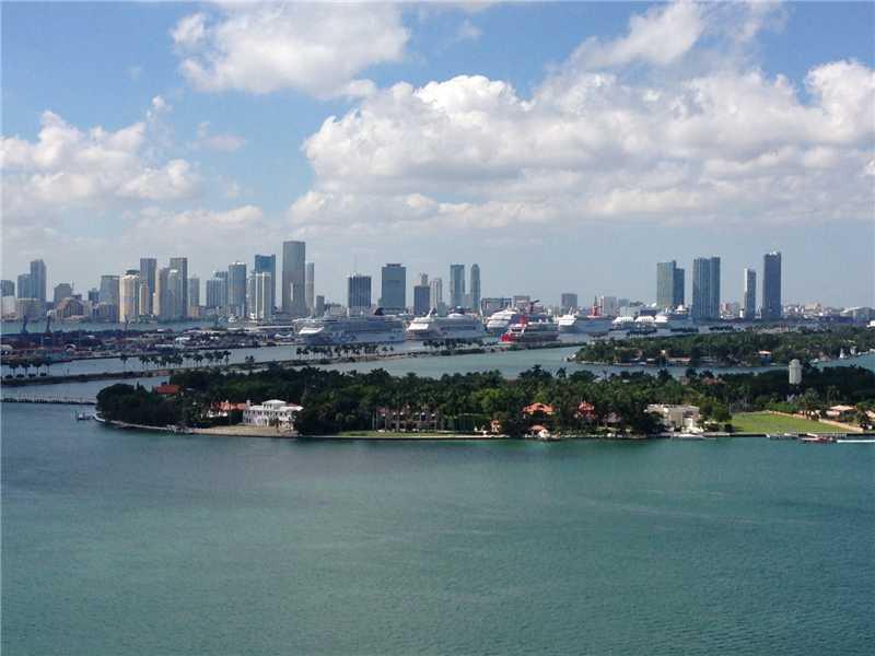 BENTLEY BAY - Residential Lease