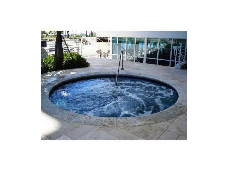 BENTLEY BAY - Residential Lease