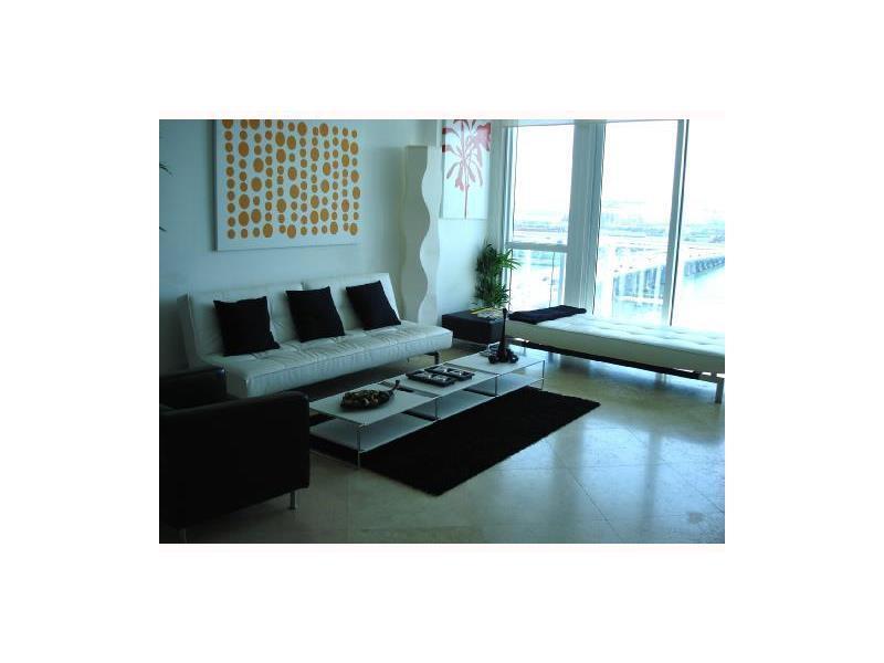 BENTLEY BAY - Residential Lease