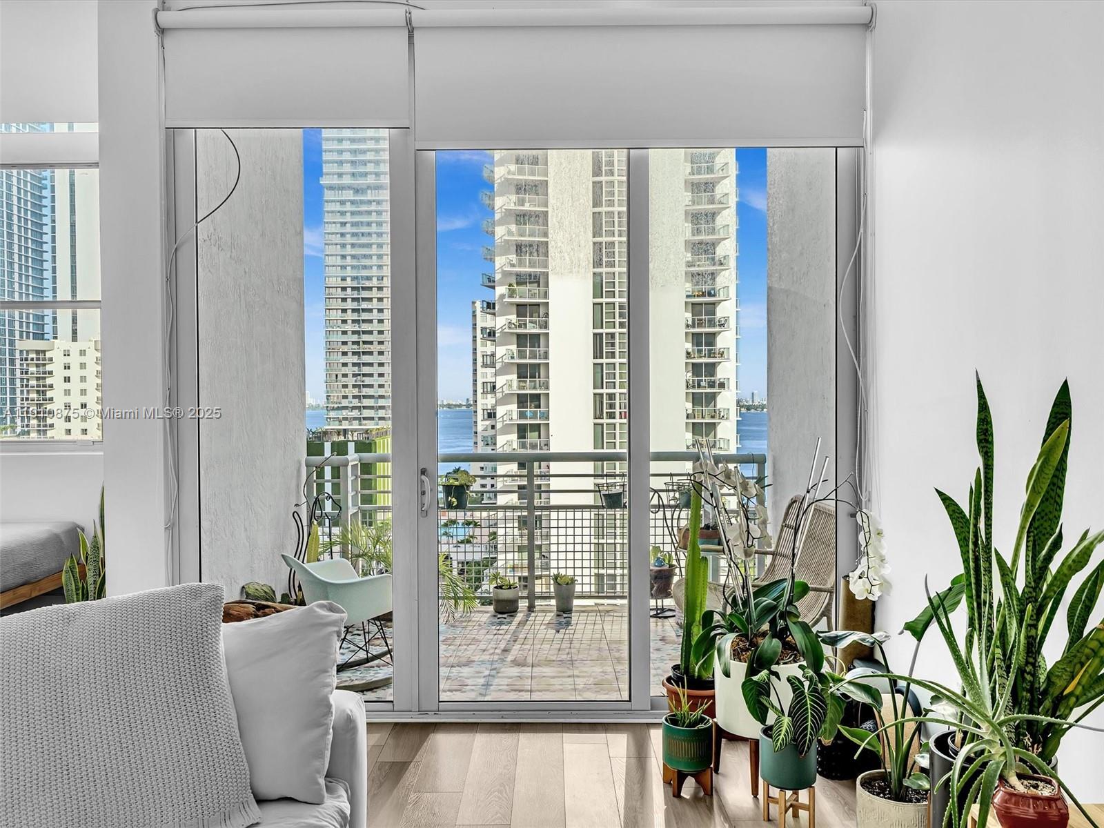 EDGEWATER LOFTS CONDO - Residential Lease