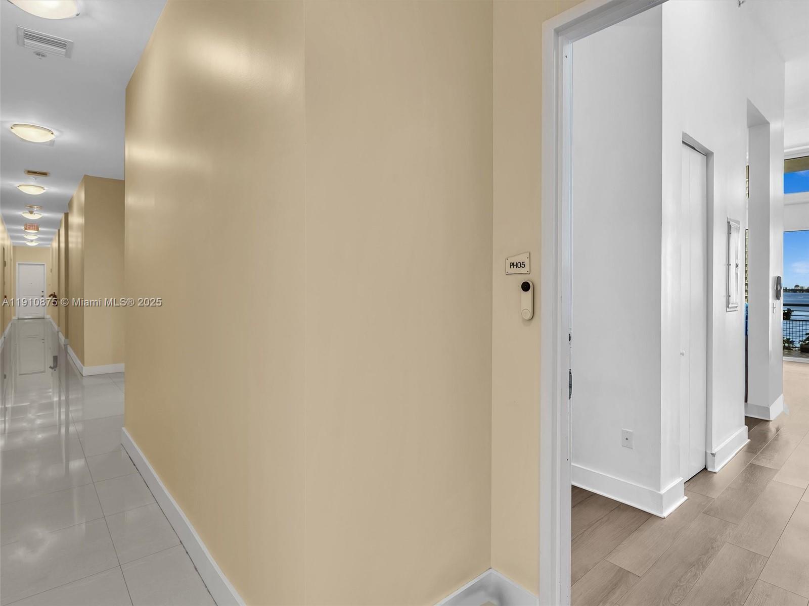 EDGEWATER LOFTS CONDO - Residential Lease