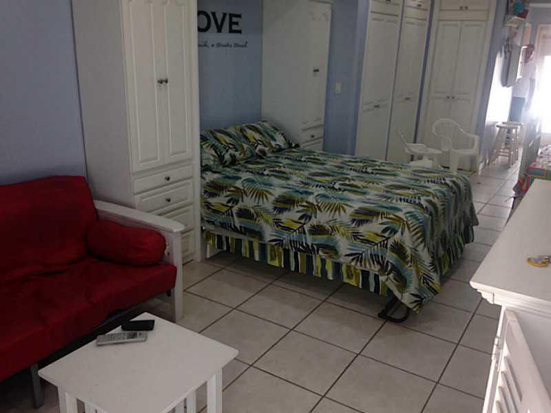 BROADWATER BEACH ARMS II - Residential Lease