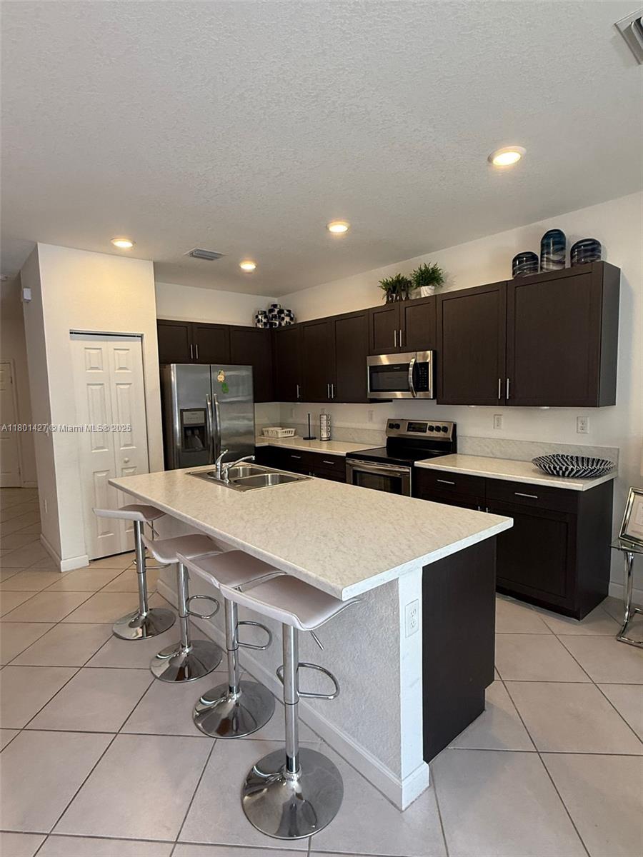 AQUABELLA NORTH - Residential