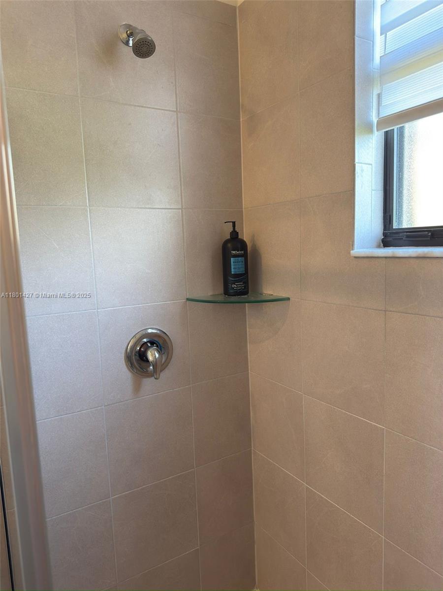 AQUABELLA NORTH - Residential