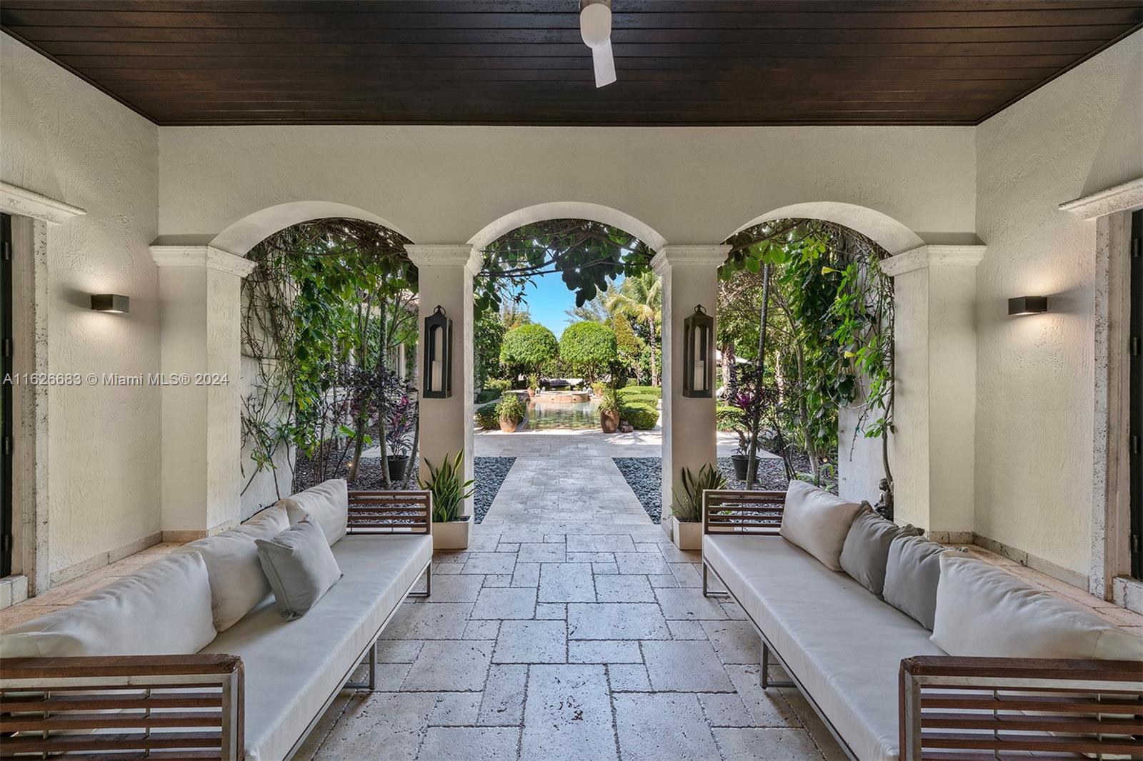 MC ALLISTER ACRES - Residential