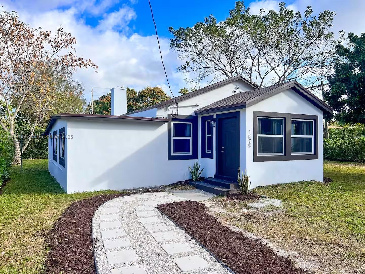 BOWLING GREEN EXTENSION - Residential Lease