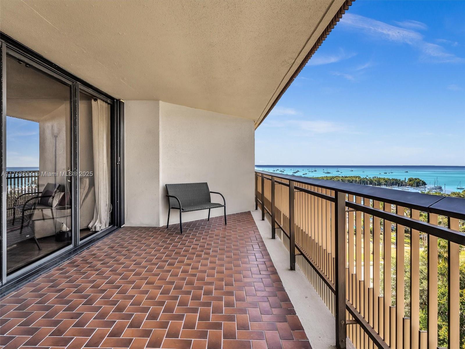 2901 S Bayshore Dr 10D