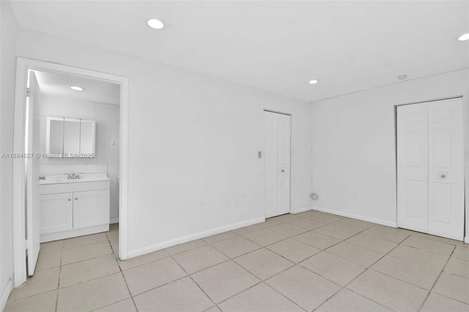 EUCLID PLAZA CONDO - Residential