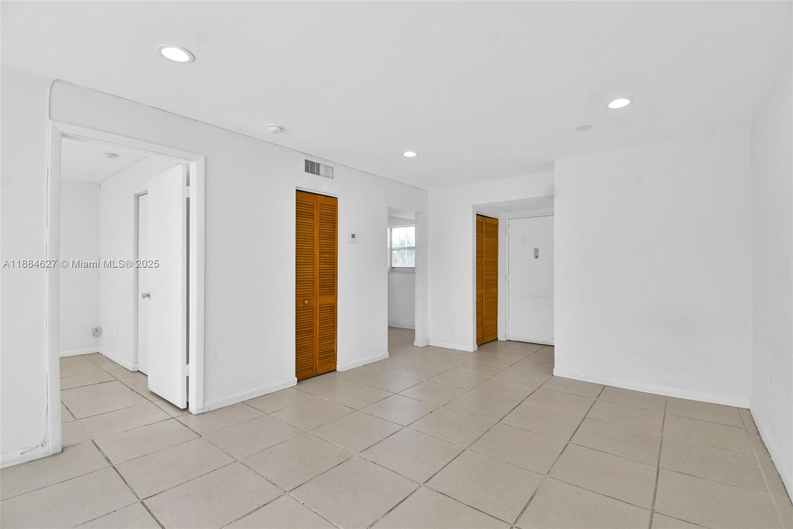 EUCLID PLAZA CONDO - Residential