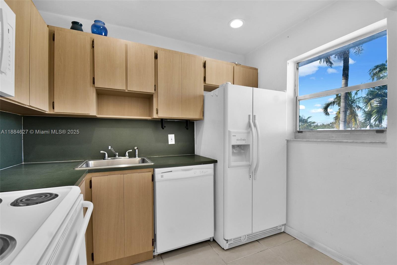 EUCLID PLAZA CONDO - Residential