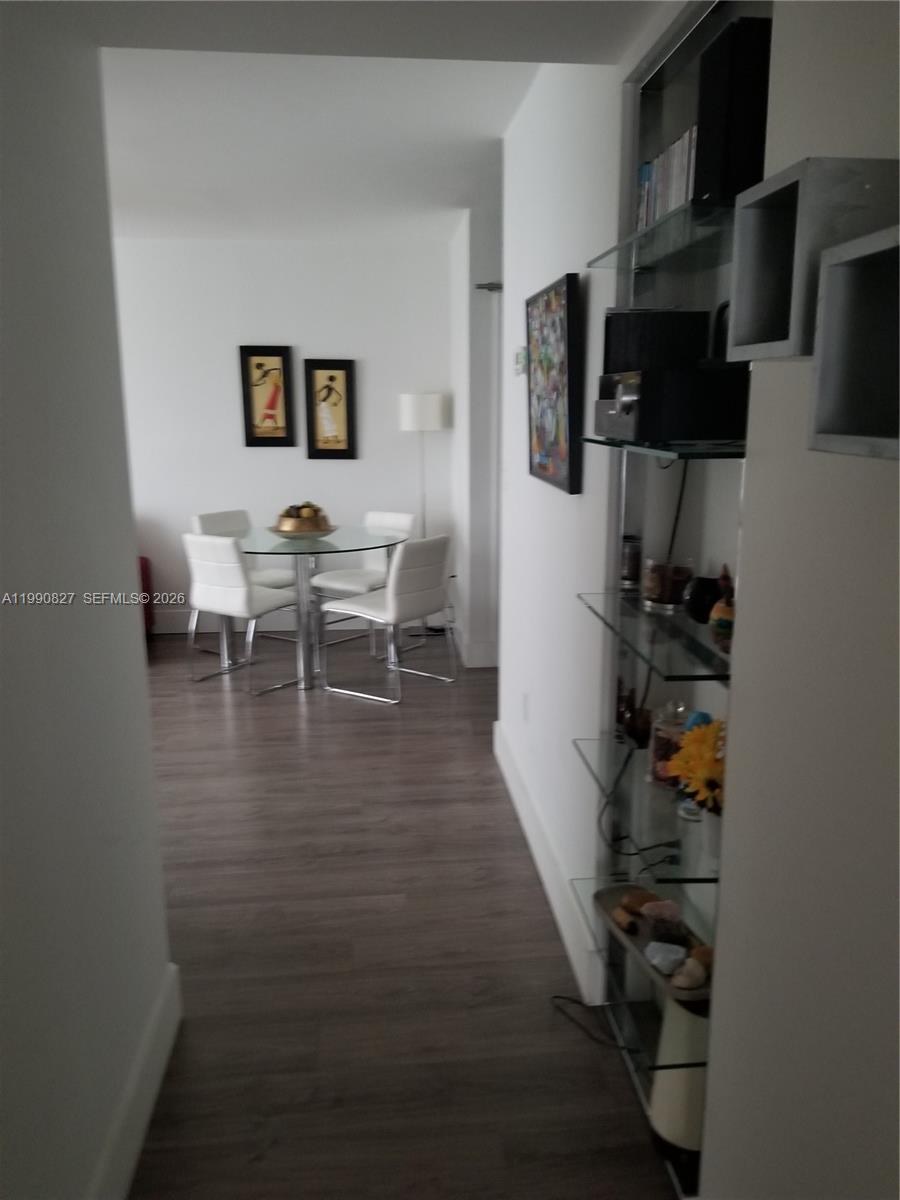 THE ATRIUM CONDO - Residential