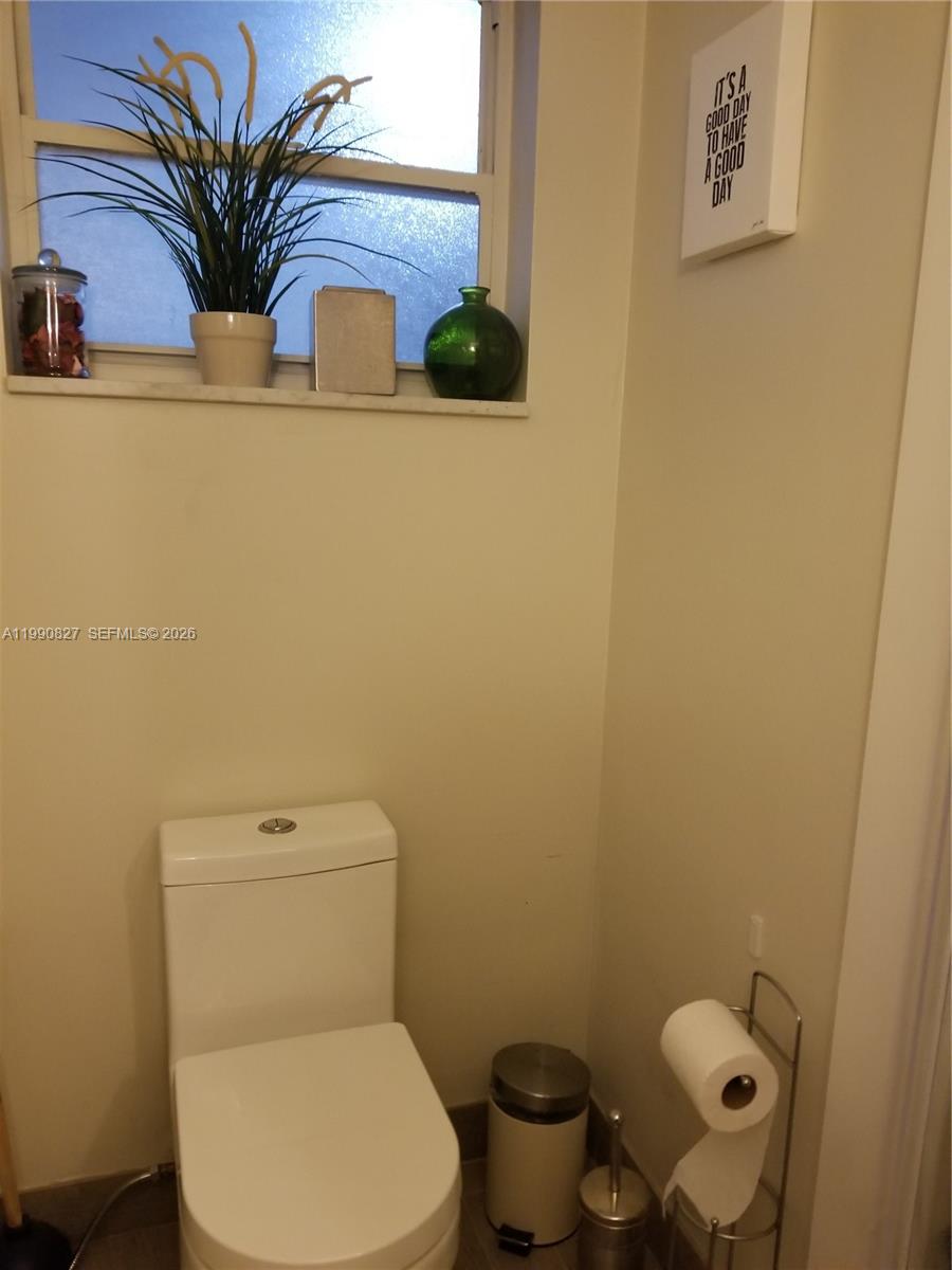 THE ATRIUM CONDO - Residential