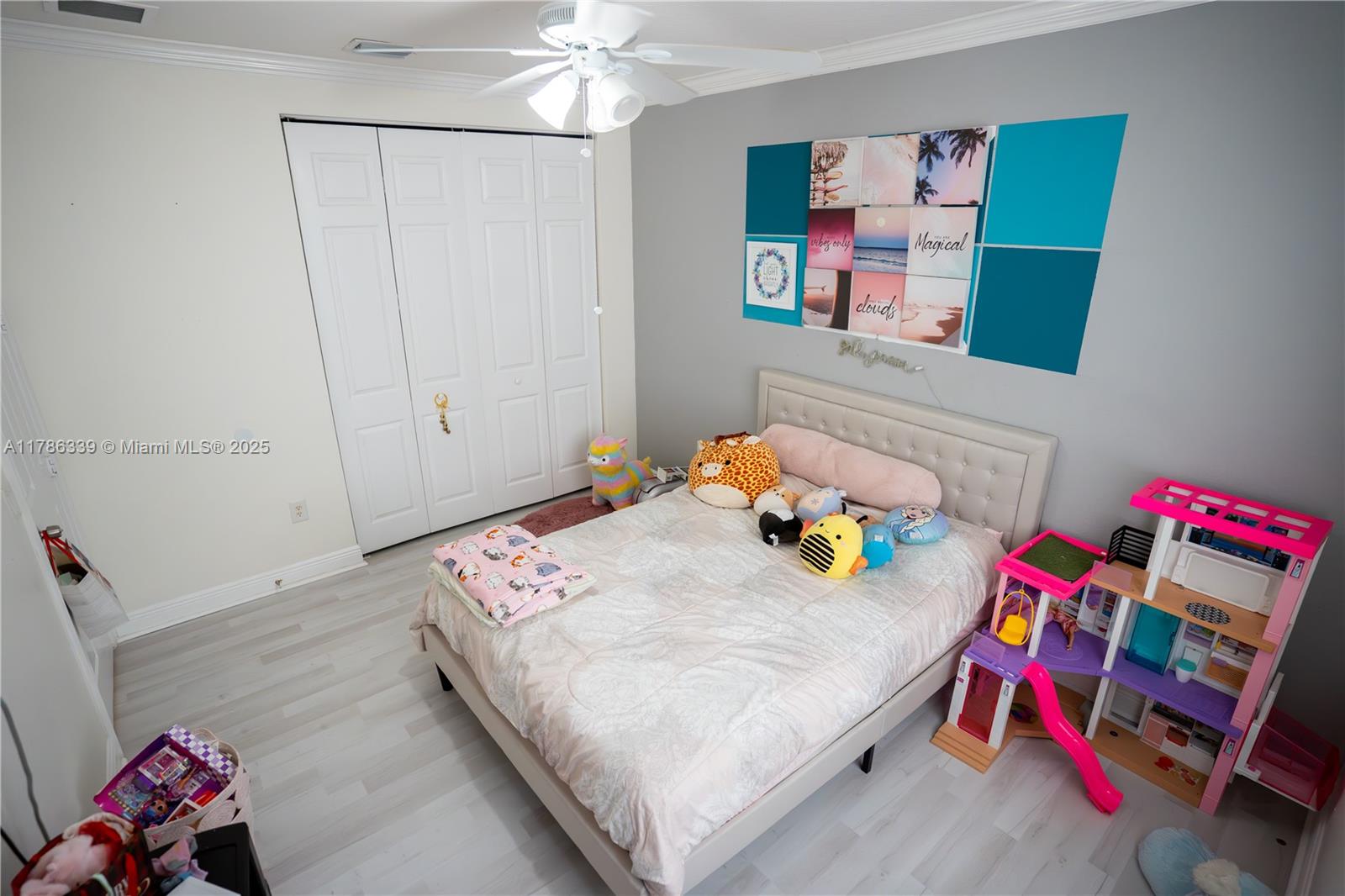 SUNSET FALLS PLAT 1 - Residential